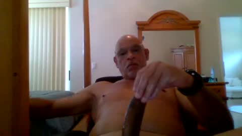 Snapshot of rionel chatting on 01/27/25, 03:18 RioNel online show from 01/27/25, 03:18