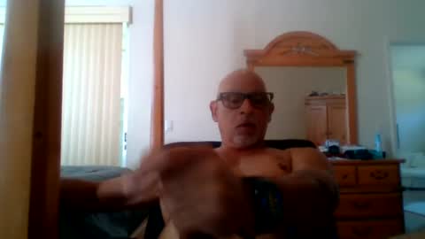 Snapshot of rionel chatting on 01/30/25, 04:34 RioNel online show from 01/30/25, 04:34