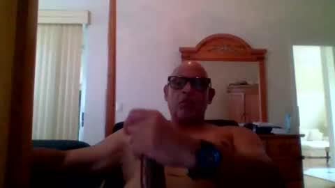 Snapshot of rionel chatting on 02/20/25, 05:51 RioNel online show from 02/20/25, 05:51