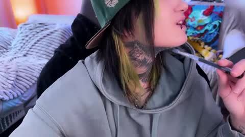   DianaBrite            fansl y online show from 04/13/26, 12:21