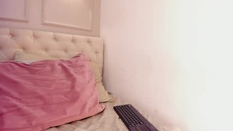 Riri Candy online show from 02/19/25, 09:39