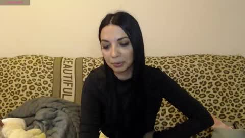 riri_mojo_92 online show from 03/15/26, 11:22