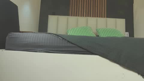 RIRI  online show from 02/26/26, 07:35