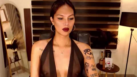 riri online show from 10/21/25, 02:45