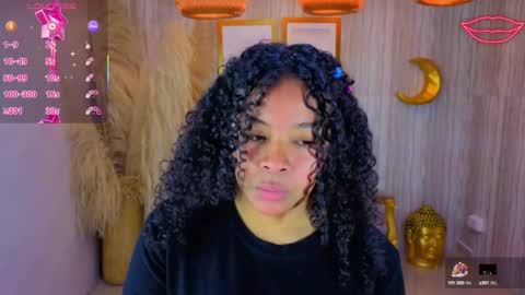 Snapshot of risada_temptation_s chatting on 09/09/25, 03:28 Risada online show from 09/09/25, 03:28