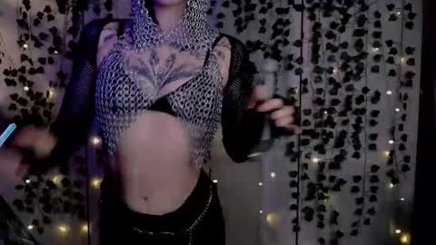 risha_laass online show from 04/17/26, 08:34