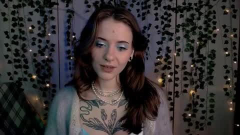 Snapshot of risha_laass chatting on 05/24/26, 08:03 risha_laass online show from 05/24/26, 08:03