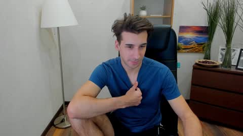 Snapshot of rishu_ chatting on 01/05/25, 10:21 VAnitas online show from 01/05/25, 10:21