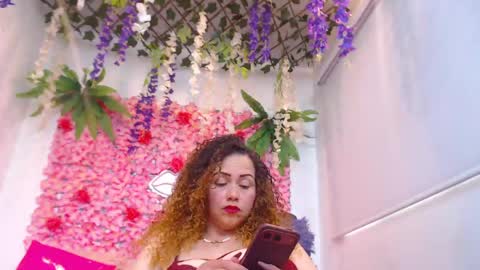 Snapshot of risitos_de_oro_ chatting on 04/30/26, 06:36 Risitos De Oro online show from 04/30/26, 06:36