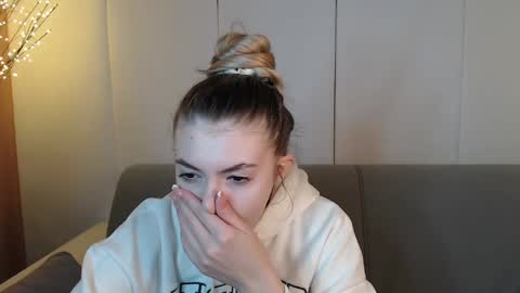 Snapshot of ritaneer chatting on 01/28/25, 10:34 ritaneer online show from 01/28/25, 10:34