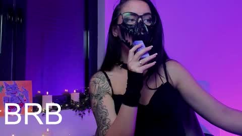 Miss Rita online show from 12/19/25, 10:55