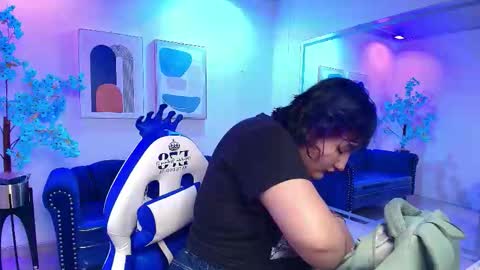 Ritsuka online show from 11/04/25, 08:19