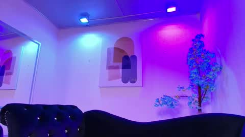 Ritsuka online show from 11/19/25, 08:36