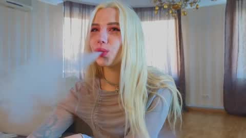 Akemi online show from 03/19/26, 04:27