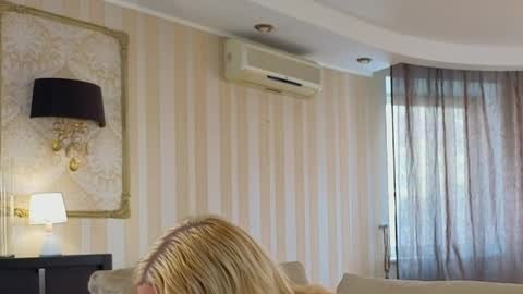 Akemi online show from 03/21/26, 10:09