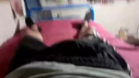 Snapshot of riverplateeeee chatting on 11/11/25, 02:44 riverplateeeee online show from 11/11/25, 02:44