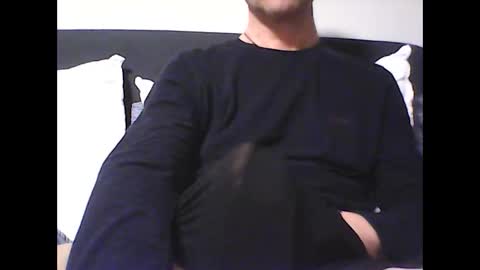 Wednesday morning online show from 12/18/25, 01:22