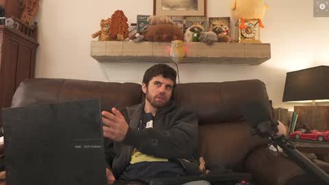 Ryan aka KeylimeRy online show from 01/14/25, 03:57