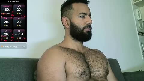 Snapshot of roa32sebas chatting on 01/24/25, 03:34 SebasRoa online show from 01/24/25, 03:34