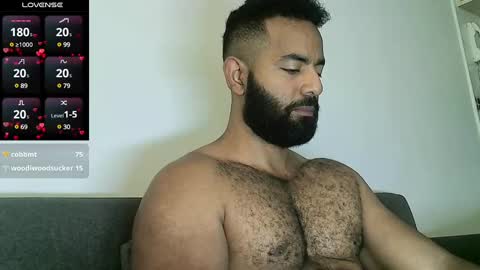 Snapshot of roa32sebas chatting on 02/11/25, 03:08 SebasRoa online show from 02/11/25, 03:08
