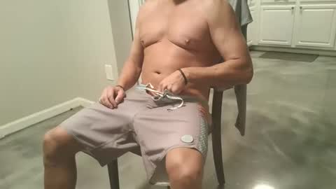 Snapshot of roadhouse122 chatting on 10/24/25, 10:55 roadhouse122 online show from 10/24/25, 10:55