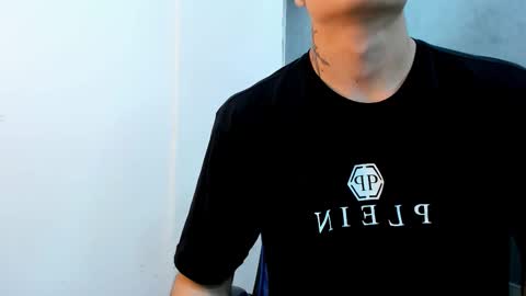 Roan Birkin online show from 12/22/25, 07:44