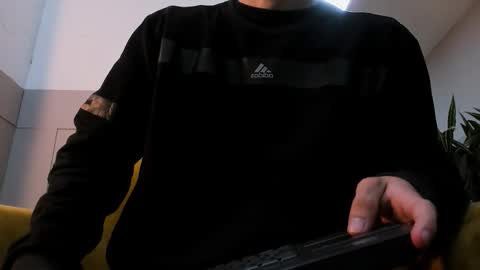 Roan Birkin online show from 02/08/26, 07:50