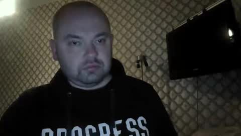 rob18997 online show from 11/23/25, 11:04