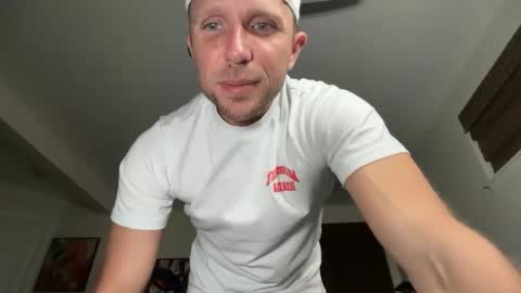 Snapshot of rob_ryder chatting on 05/16/26, 02:19 rob ryder online show from 05/16/26, 02:19
