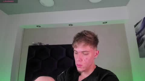 Robbin online show from 03/27/26, 04:51