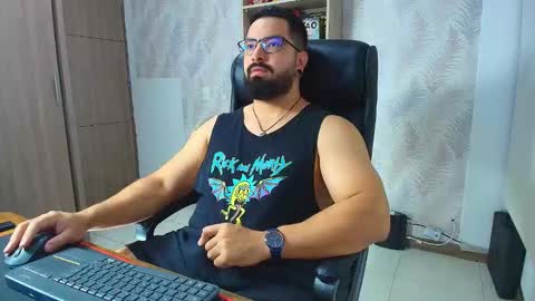 Snapshot of robby_k chatting on 11/14/25, 01:15 Robby online show from 11/14/25, 01:15