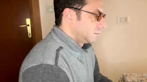 roberpierre_ho online show from 02/22/26, 05:40