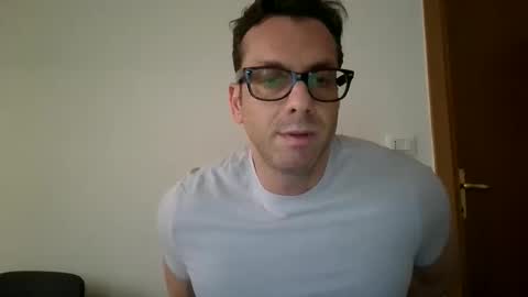 roberpierre_ho online show from 05/14/26, 10:33
