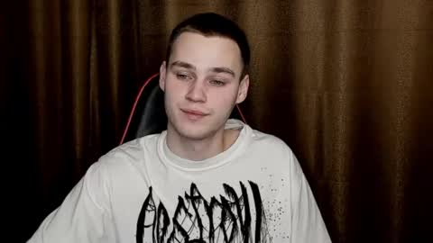 robert10211 online show from 01/20/25, 08:18