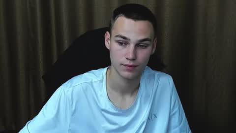 robert10211 online show from 09/08/25, 08:08