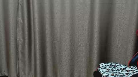 robert10211 online show from 09/10/25, 07:58