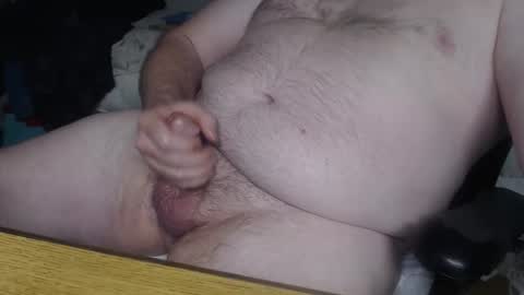 Snapshot of robert9955 chatting on 04/16/26, 03:40 Robert9955 online show from 04/16/26, 03:40