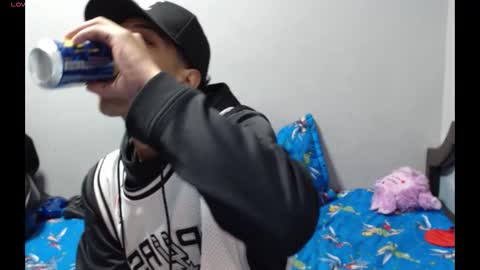 robert_kingg online show from 02/14/26, 07:49