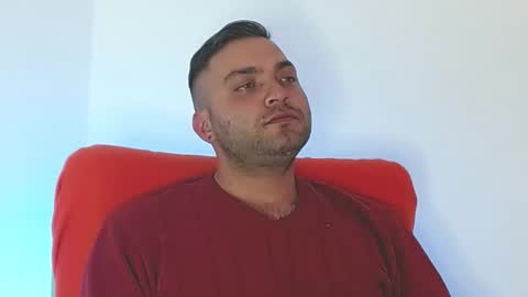 Stiven - online show from 10/28/25, 07:49