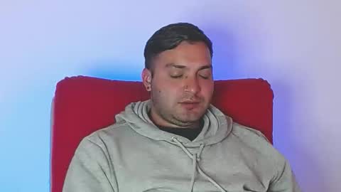 Stiven - online show from 01/18/26, 06:44