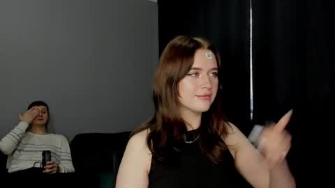 Lisa and Robert  i am online all days 900 am GMT3   online show from 12/11/24, 08:58