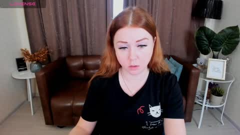 Snapshot of robertamorelly chatting on 01/29/25, 08:40 Betty online show from 01/29/25, 08:40