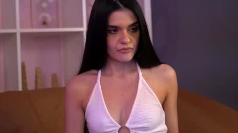 Roberta online show from 03/05/25, 10:33