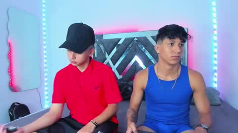 Robert Miller And Mael Thompson  online show from 03/11/25, 02:51