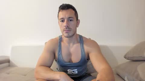 roberto4ever online show from 10/11/25, 05:17