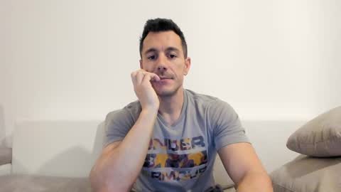 roberto4ever online show from 04/03/26, 03:59