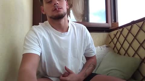 Roberto online show from 09/23/25, 07:44