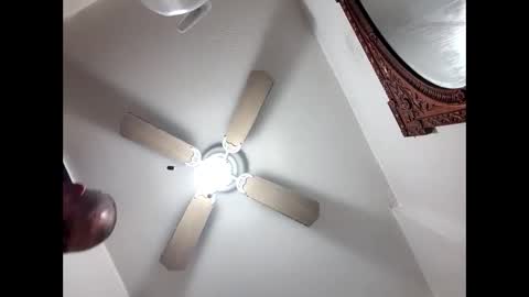 Snapshot of robertsaiz4200 chatting on 03/12/26, 02:50 robertsaiz4200 online show from 03/12/26, 02:50