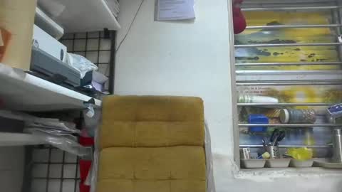 Robertsalia online show from 12/31/24, 06:37