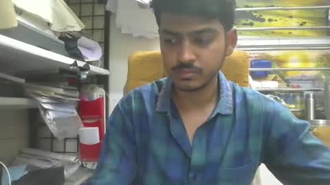 Robertsalia online show from 03/01/25, 12:23